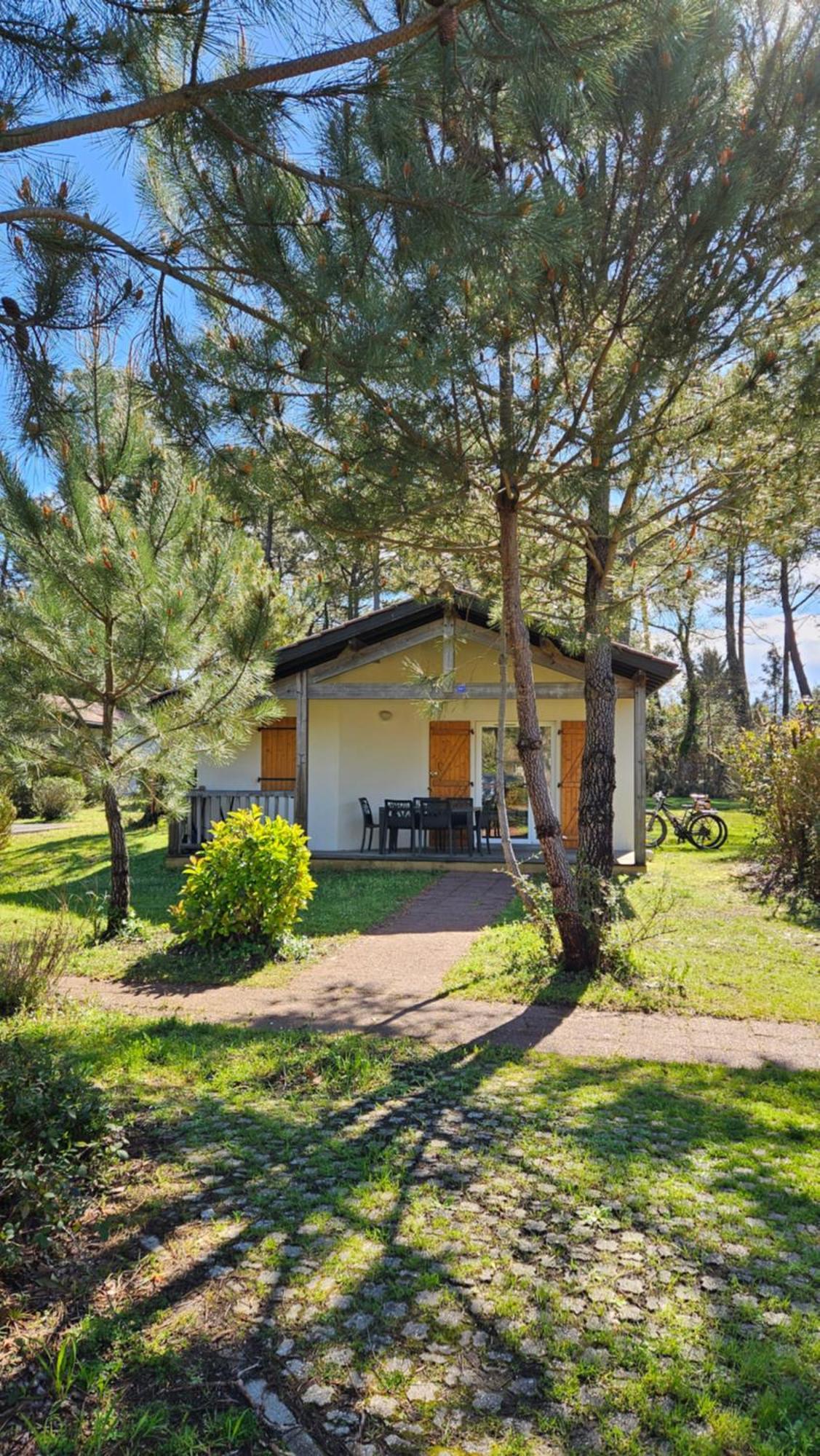 Chalet Paisible A La Plage, Piscine Et Tennis Ондр Экстерьер фото